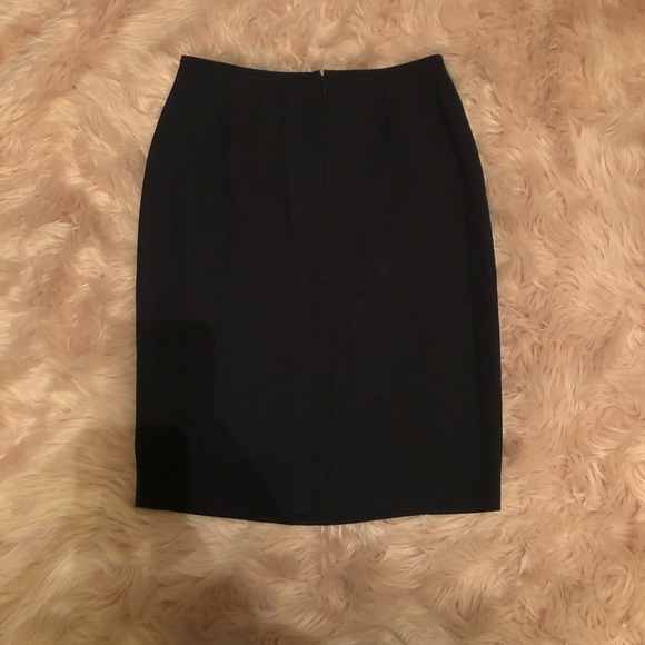 🛍Dress Barn Pencil Skirt Size:8 - Picture 2 of 5